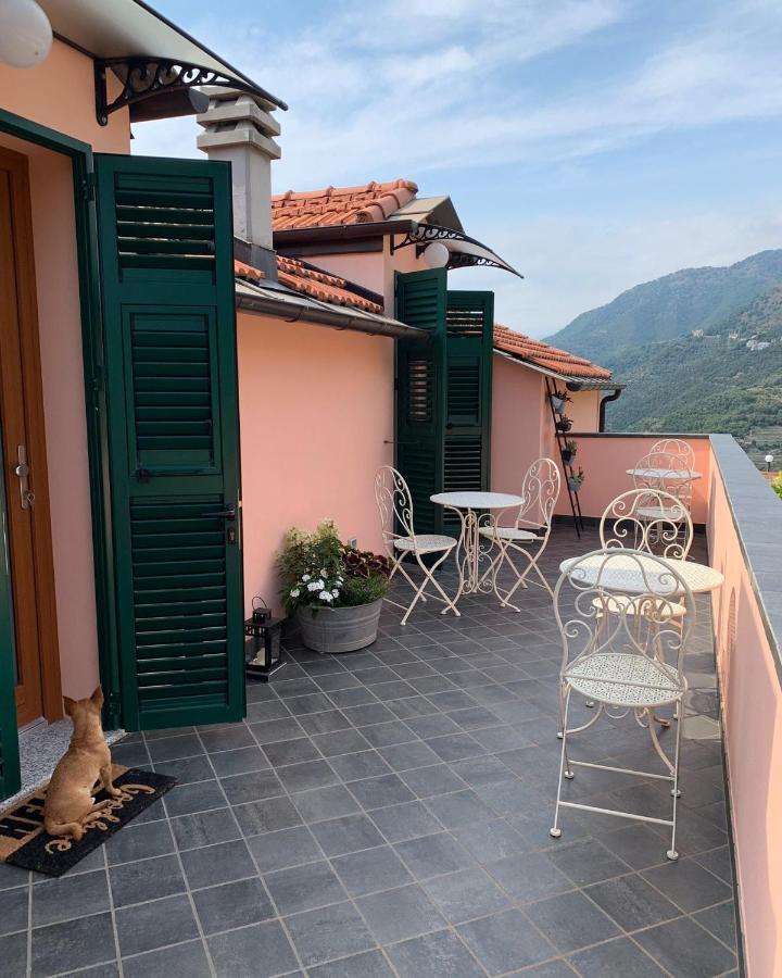 La Vista Del Poggio Bed & Breakfast Castellaro  Exterior photo